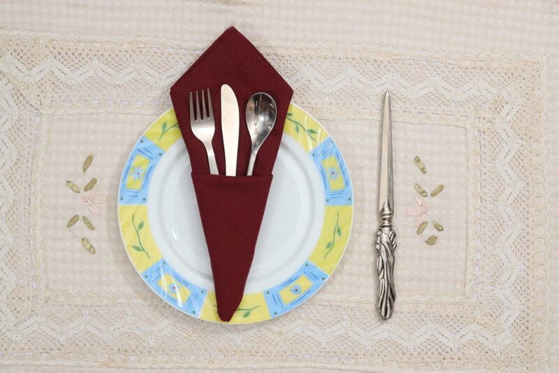 Glus Cotton Dining Table Napkins Set of 12 (Maroon, 12) - Image 4